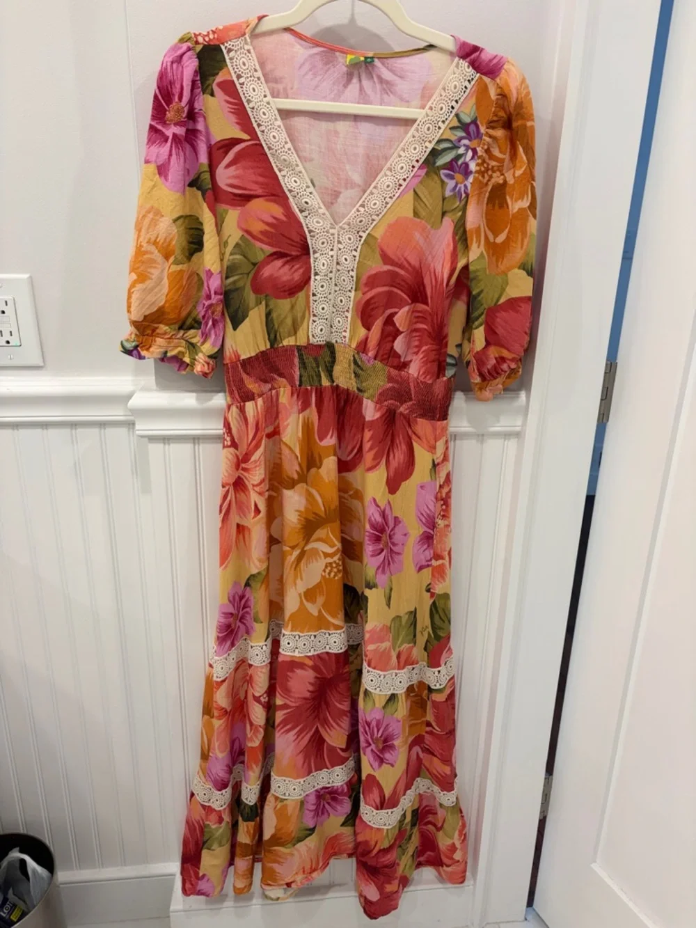 Farm Rio Dress Large - Picture 3 of 10